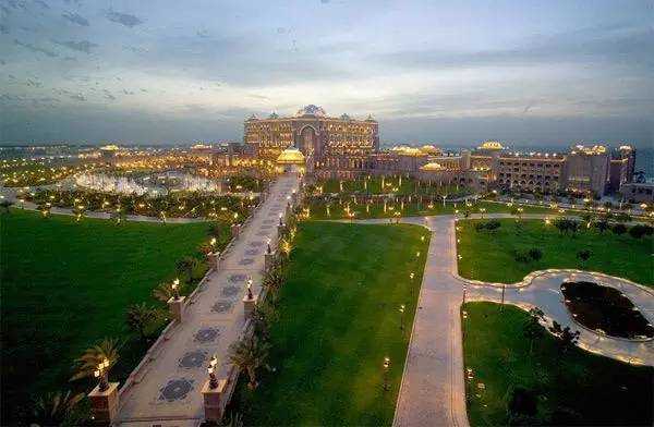 廣安星級酒店設計中石材設計應用、盤點五大經典工程案例