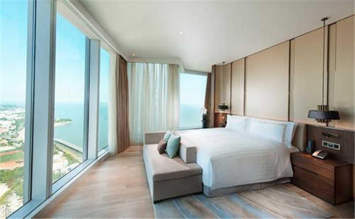 簡約現(xiàn)代酒店設(shè)計風(fēng)格說明 　　