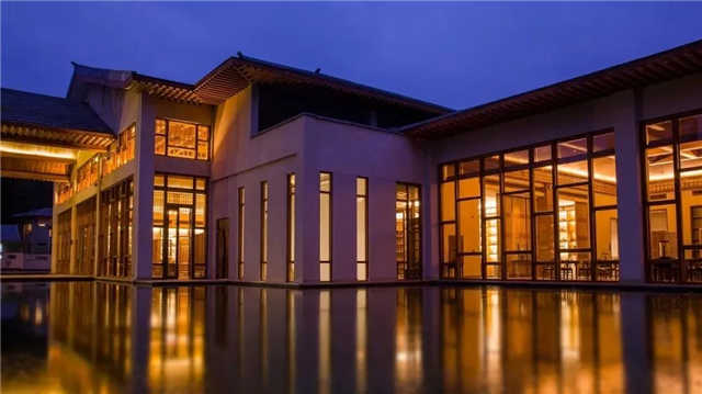 黃果樹柏聯溫泉酒店