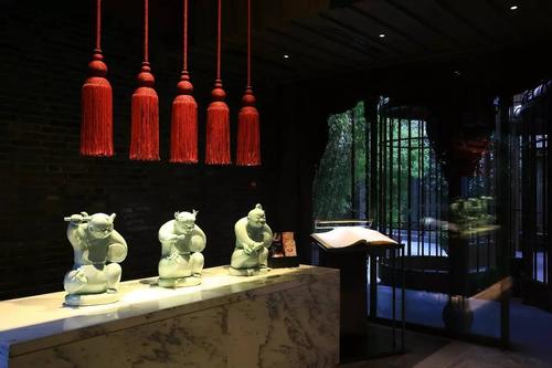 酒店工藝裝飾、古老藝術品飾